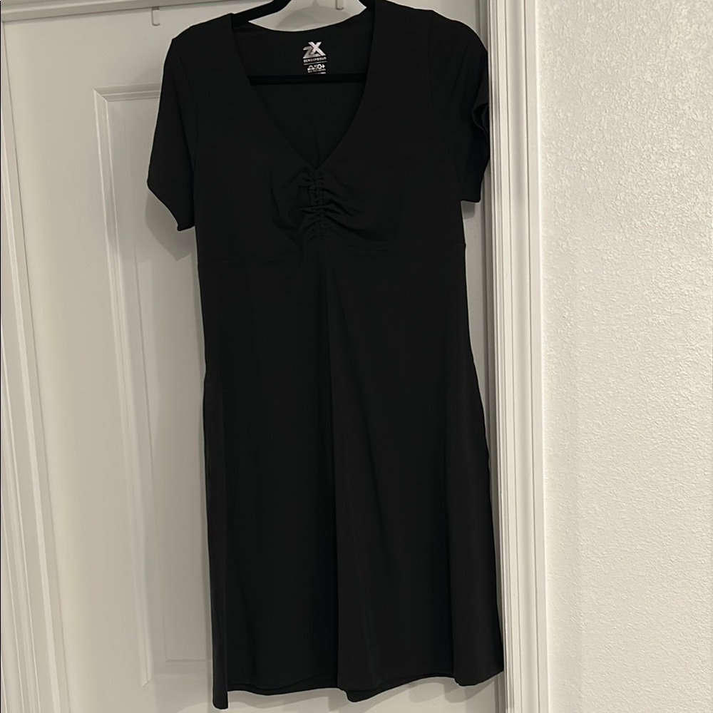 ZeroXposur Black Midi Dress